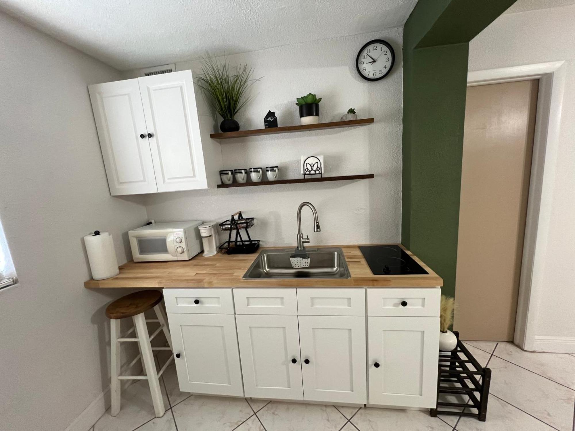 La Casita Of Raymond James Stadium Apartment Tampa Exterior photo